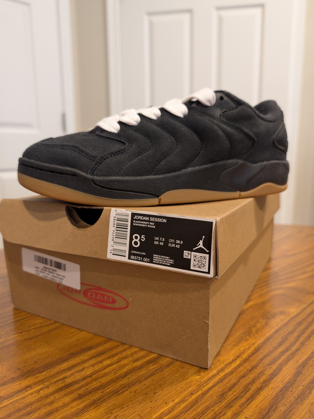 Jordan Session Black Suede Sneakers with Gum Sole! Size 8.5 Men Or 9.5 Women